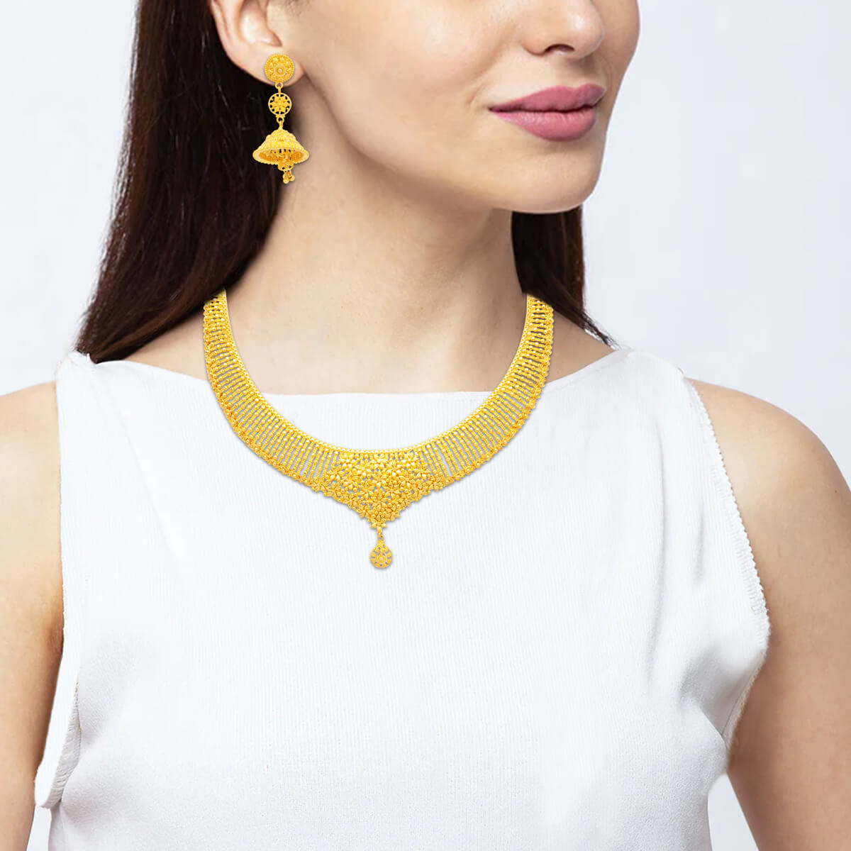 Contemporary Gleam Wedding Gold Necklace