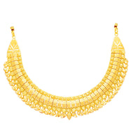 Lustrous Sophisticated Gold Short Necklace