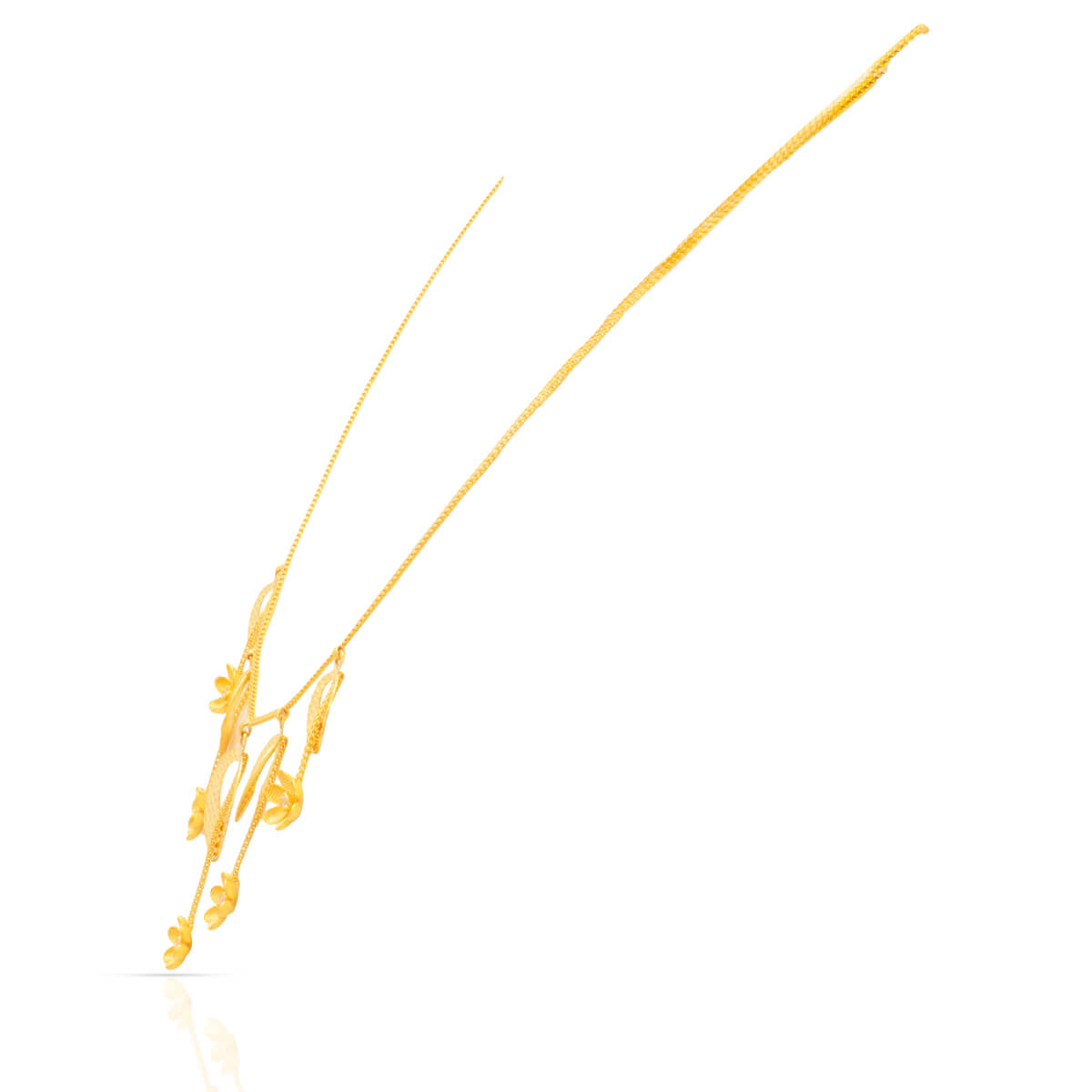Gold Short Necklace with Minimlaist Flair