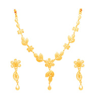 Blooming Spendour Gold Short Necklace