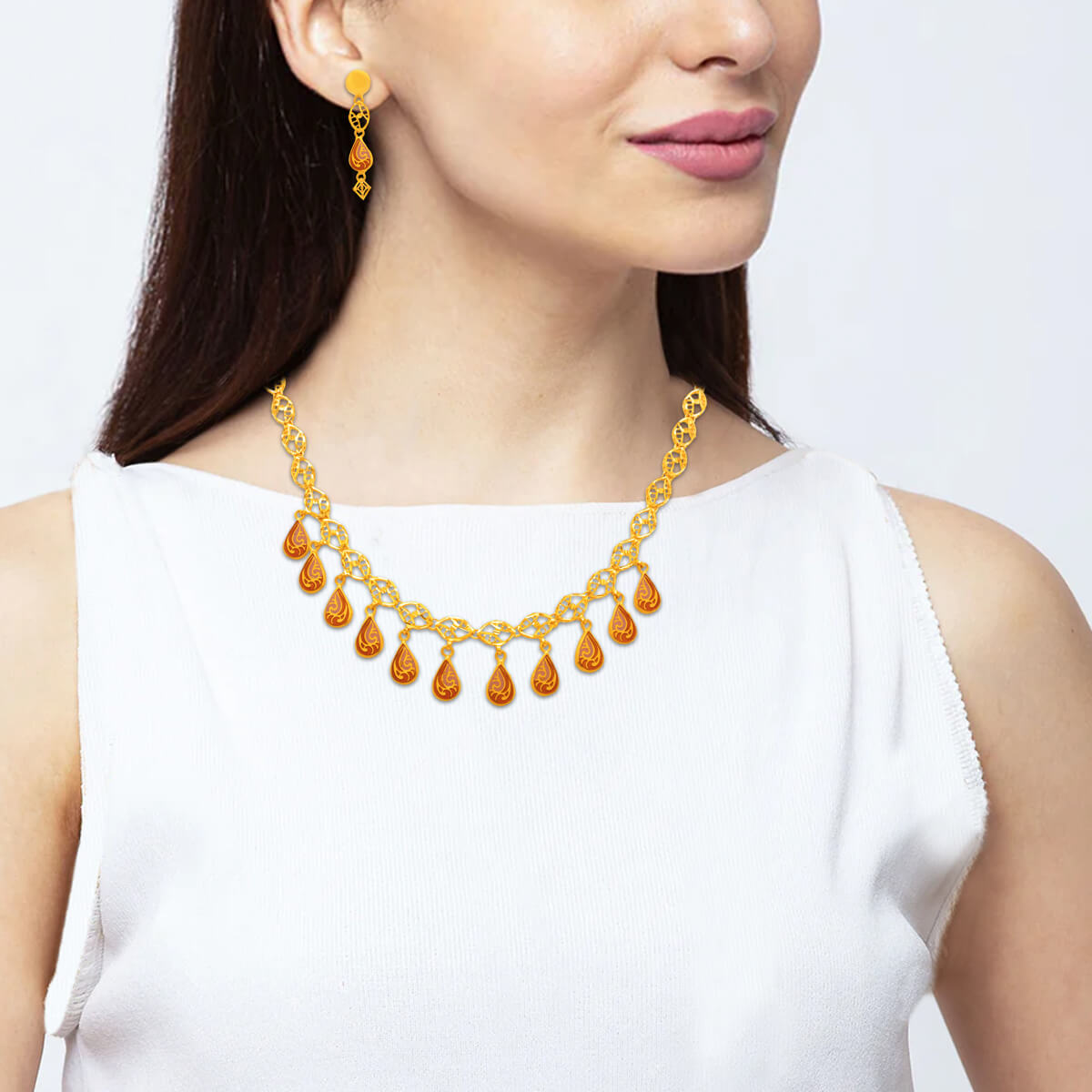 Scarlet Glow Gold Short Necklace