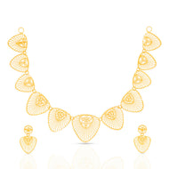 Graceful Floral Triads Gold Short Necklace
