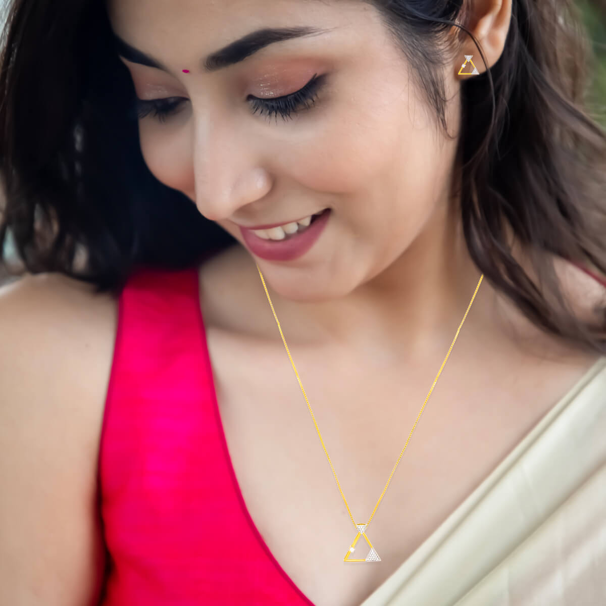 Gold Short Necklace For Effortless Style