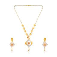 Splendid Elegance Gold Short Necklace_GNKD23041257_GERD23041258