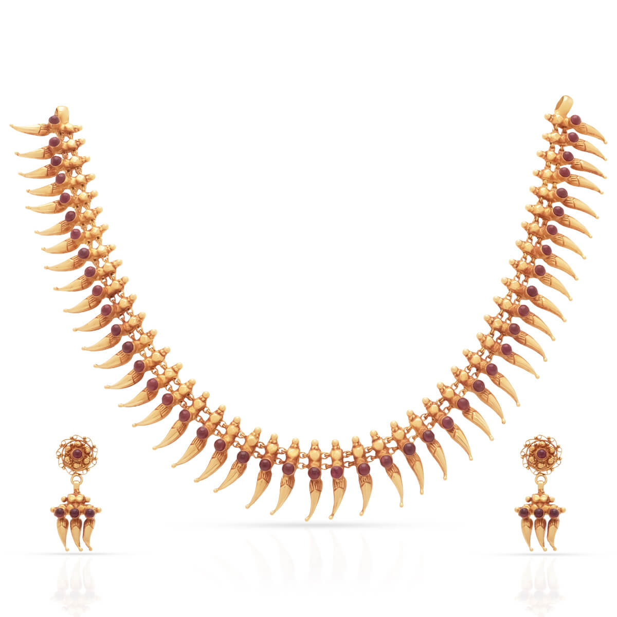 Bold Stunning Gold Short Necklace