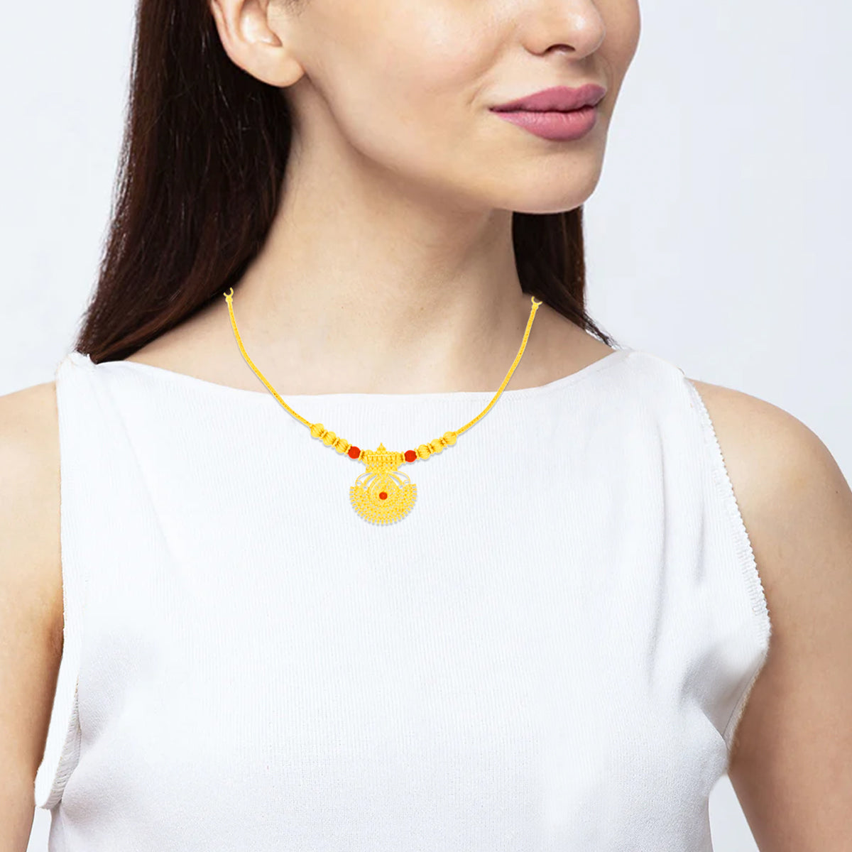 Classy Regal 22K Gold Short Necklace