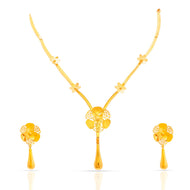 Captivating Blooming Charm Gold Short Necklace