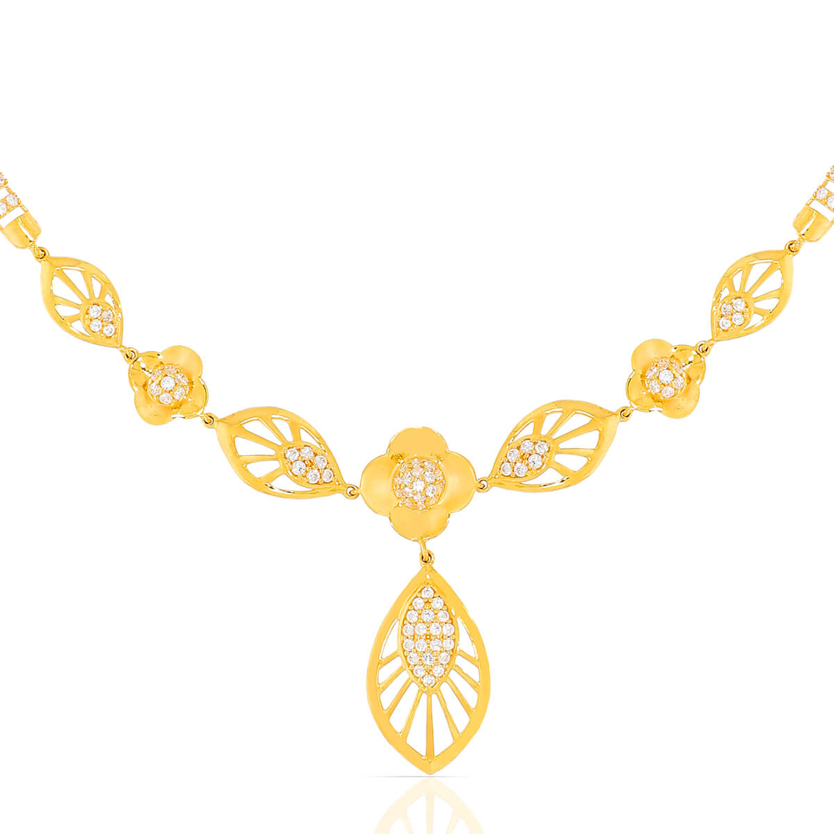Graceful Radiance Gold Short Necklace