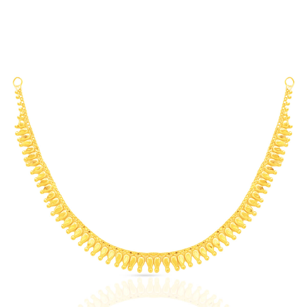 Gold Short Necklace with Refined Elegance