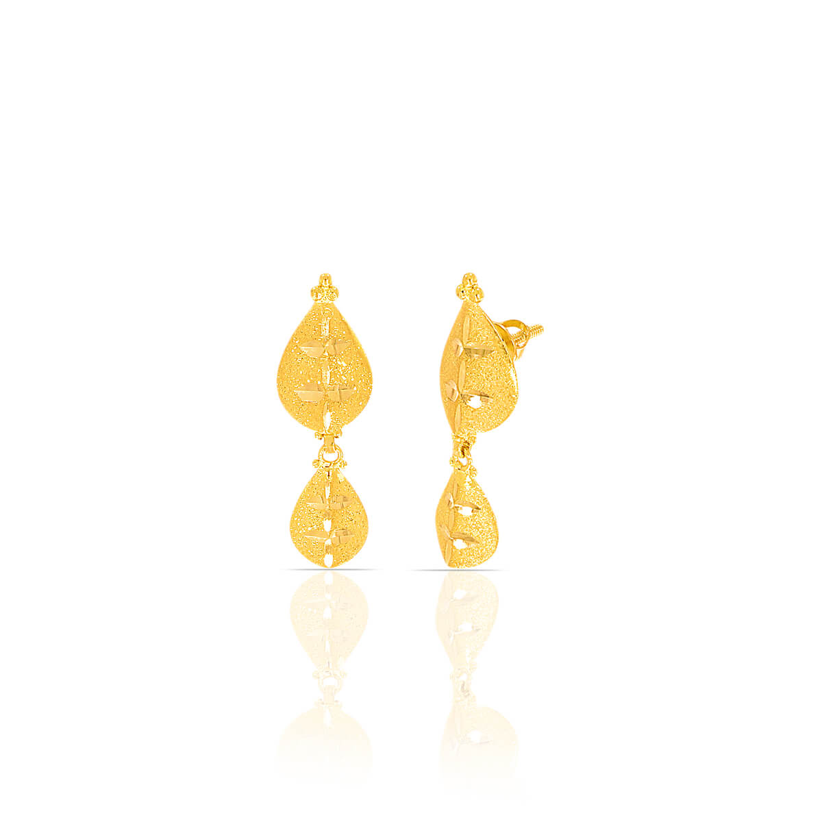 Majestic Charm Gold Short Necklace