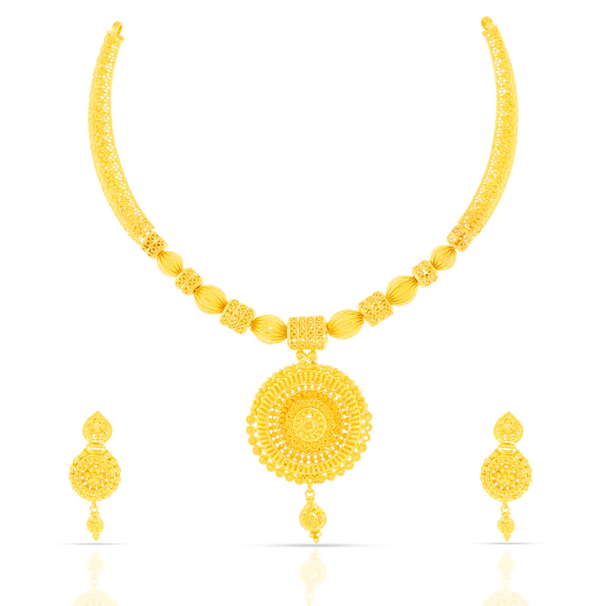 Gold Short Necklace with Elegant Bloom