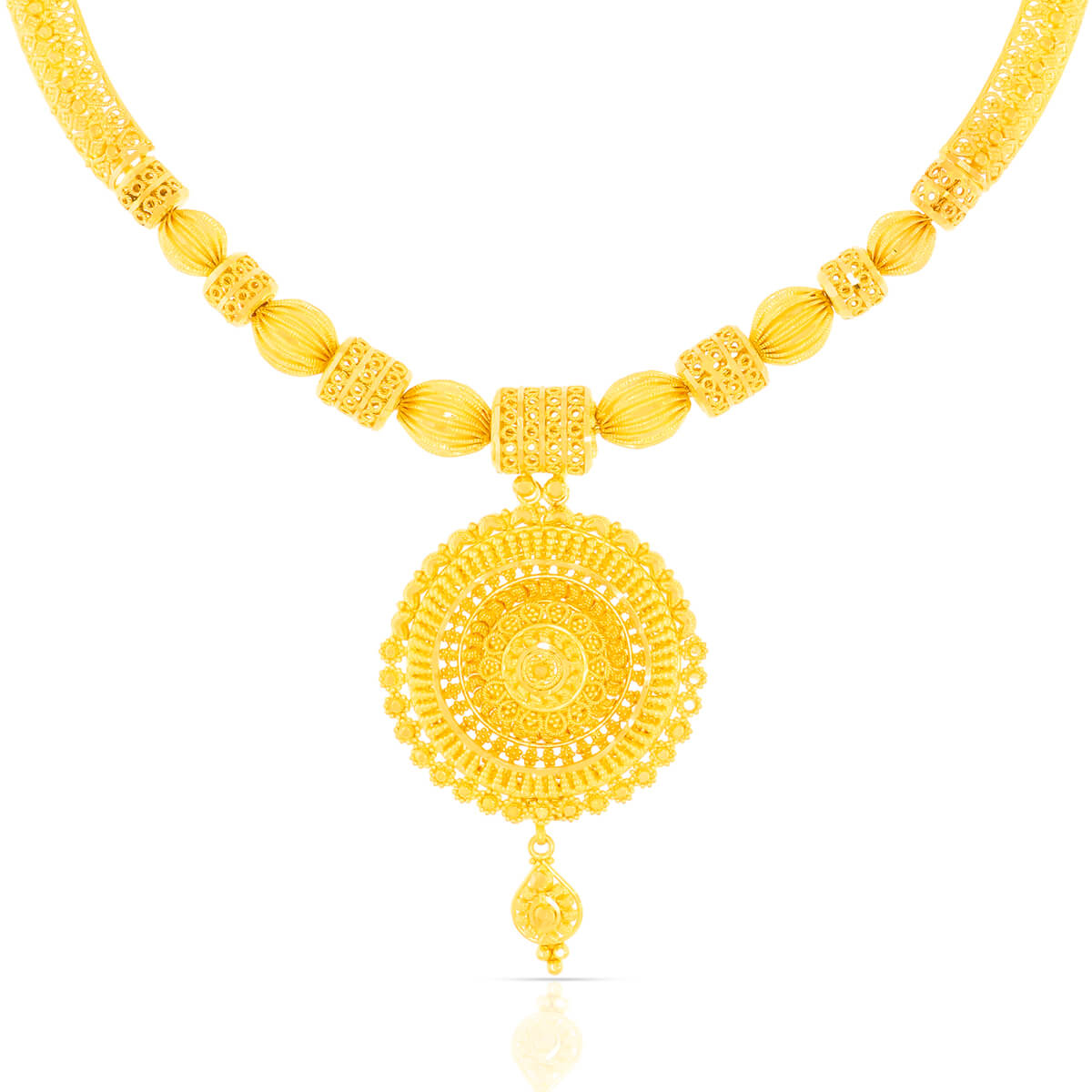 Gold Short Necklace with Elegant Bloom