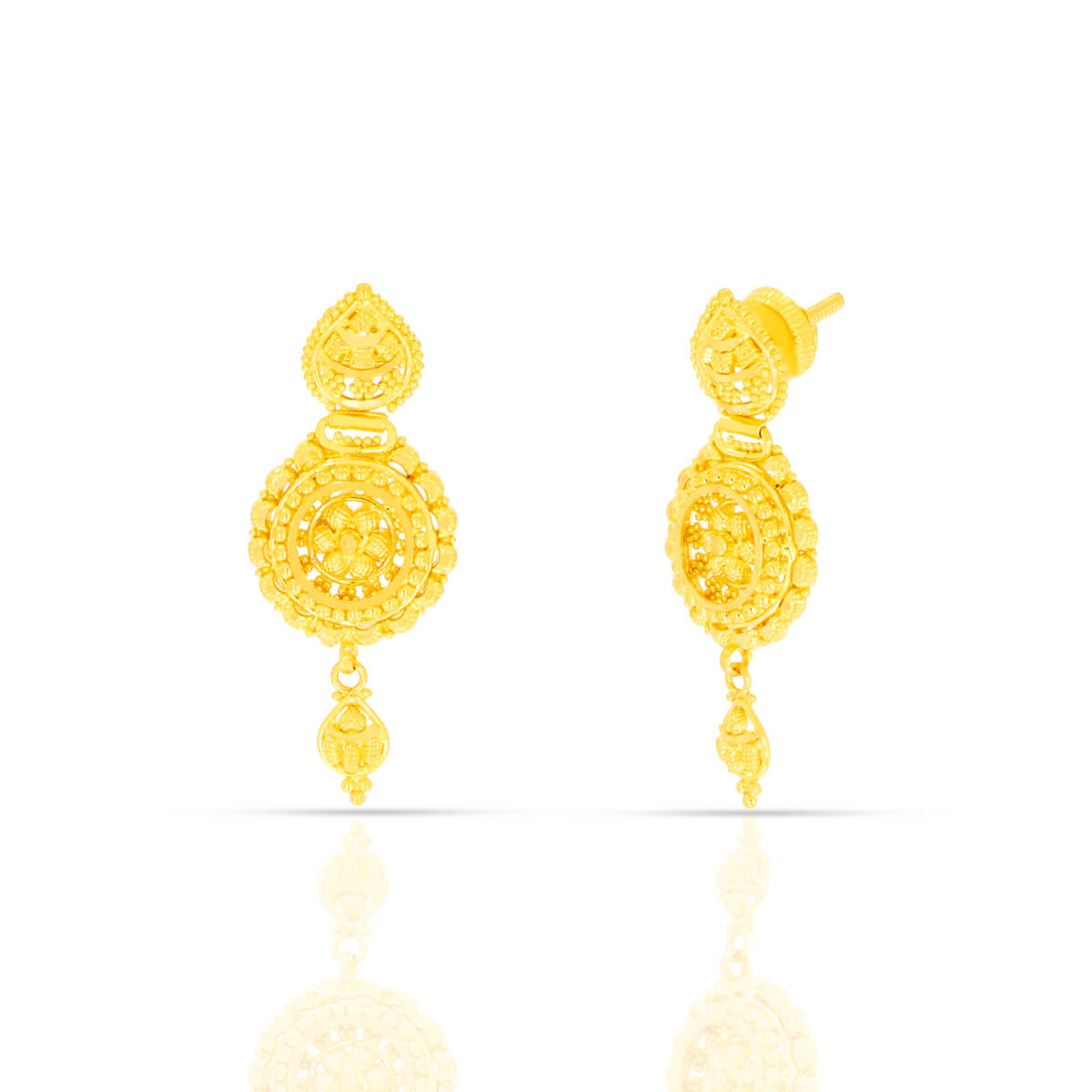 Gold Short Necklace with Elegant Bloom