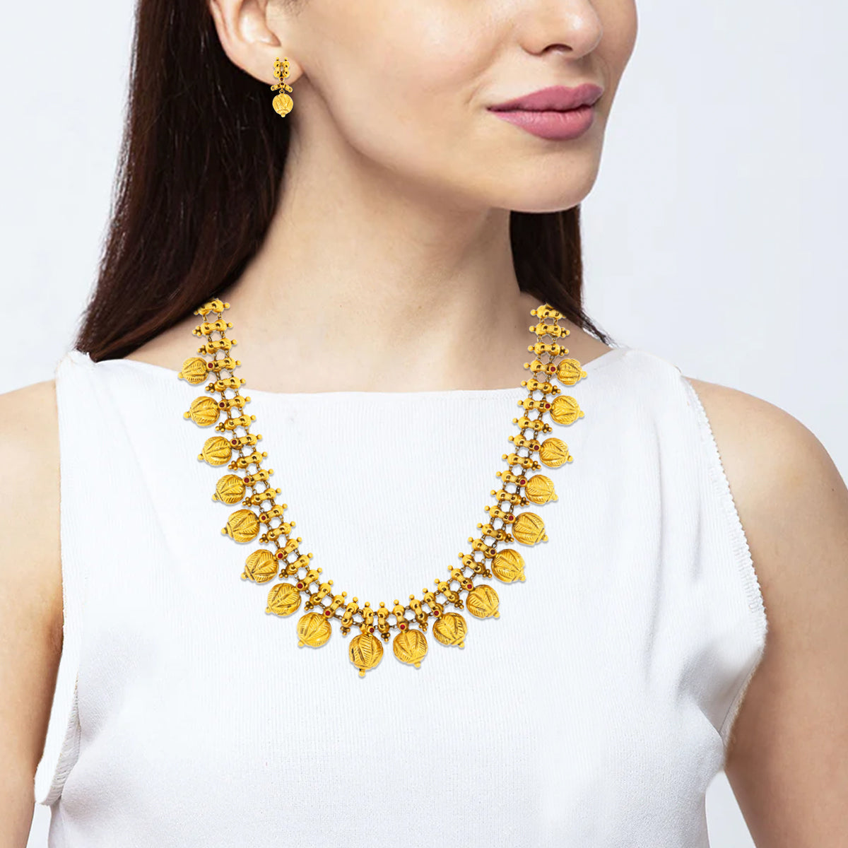 Graceful Petal 22K Gold Short Necklace Set