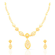 Refined Glow Gold Short Necklace