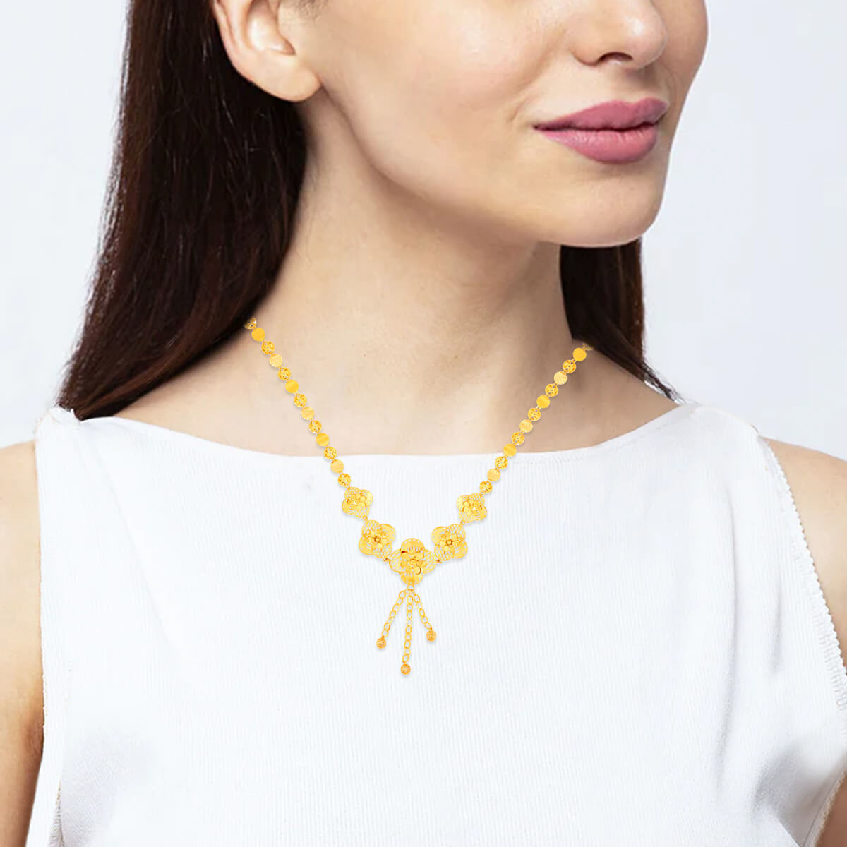 Gorgeous Bloom Gold Short Necklace