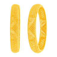 Lustrous Foliage Charm Gold Bangle