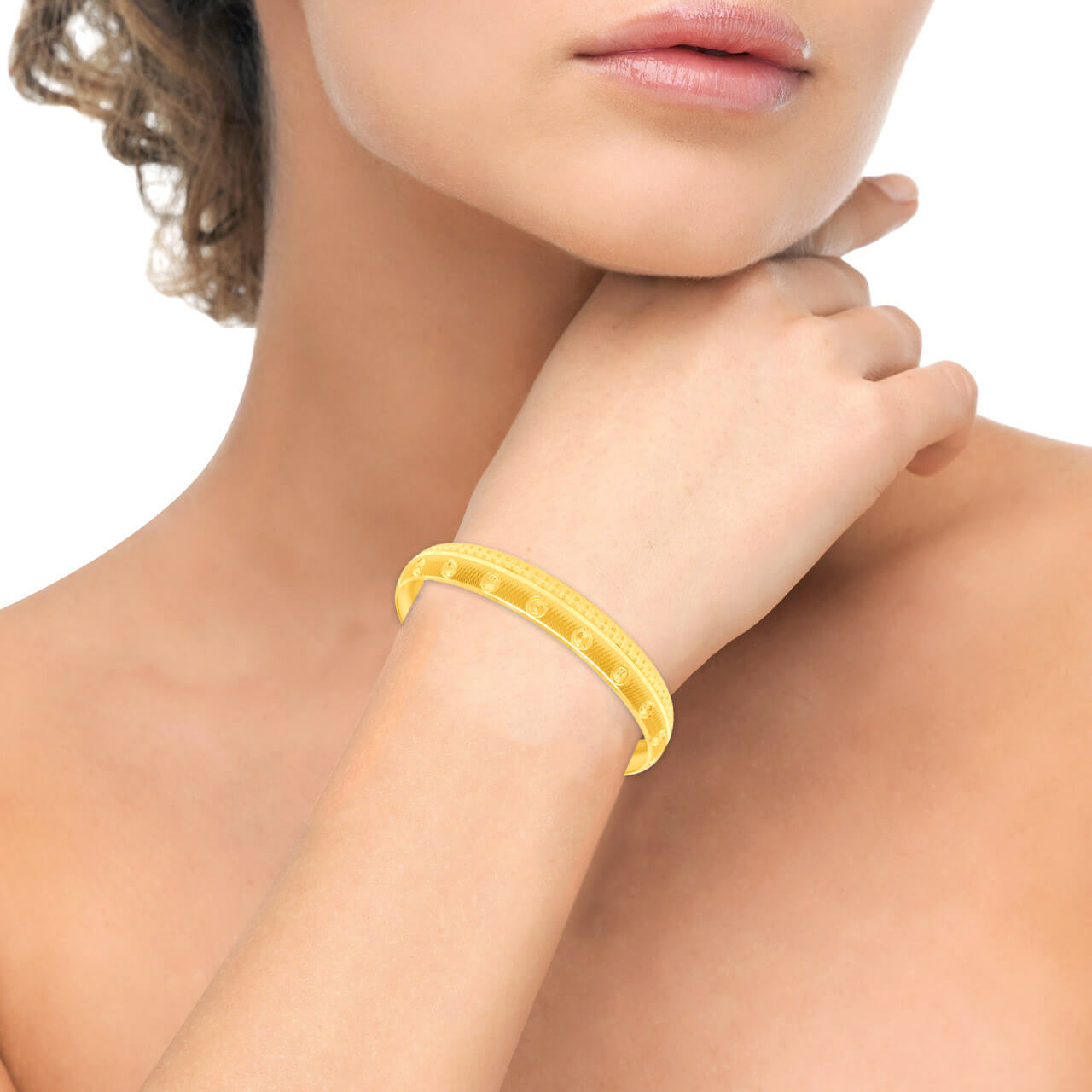 Forever Chamring Gold Bangle