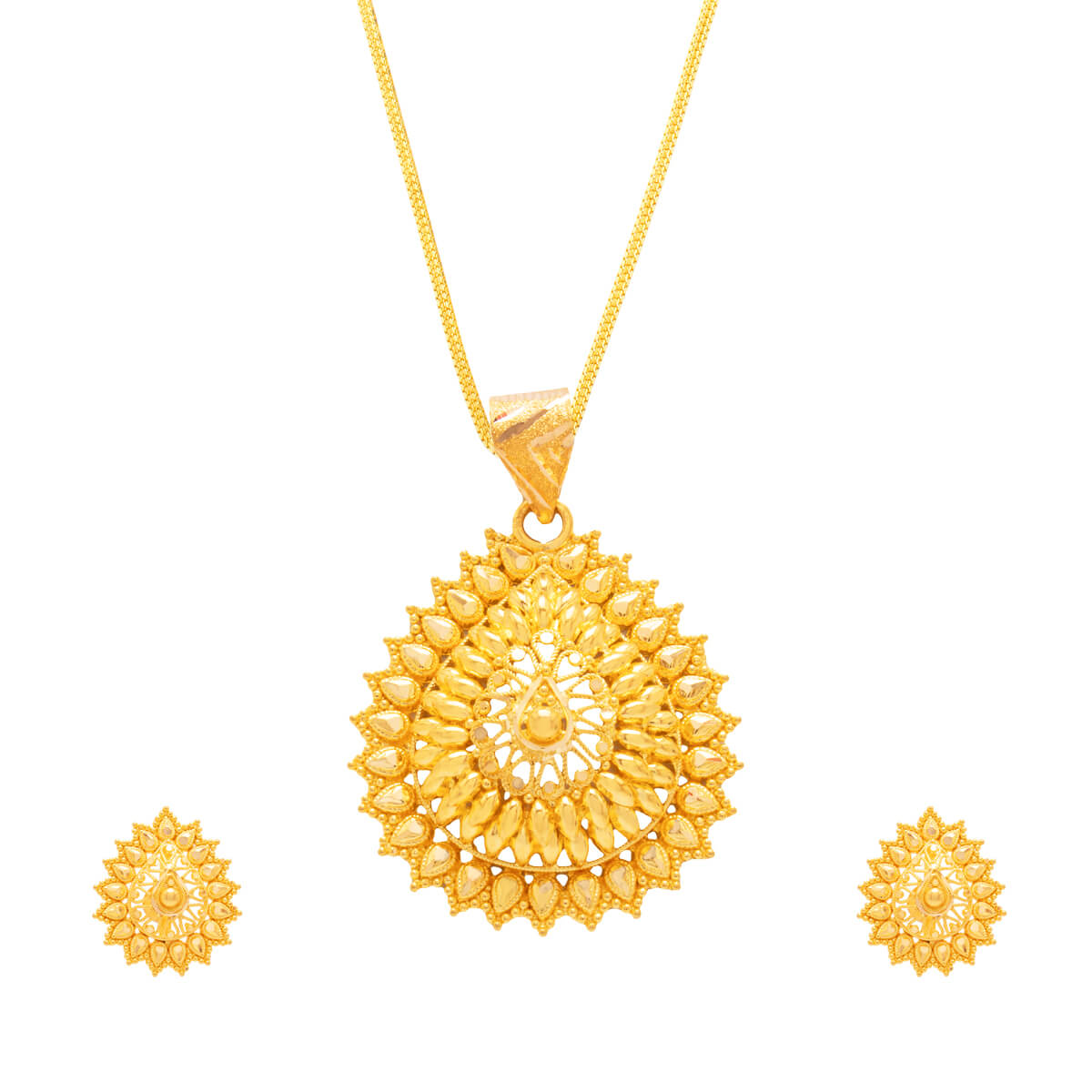Alluring Charm Gold Pendant Set