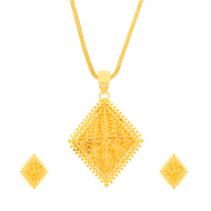 Gleaming Bold Square Gold Pendant Set