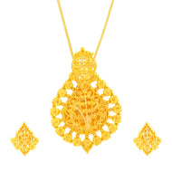 Majestic Gleam Gold Pendant Set