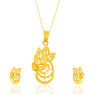 Golden Grace Cluster Gold Pendant Set