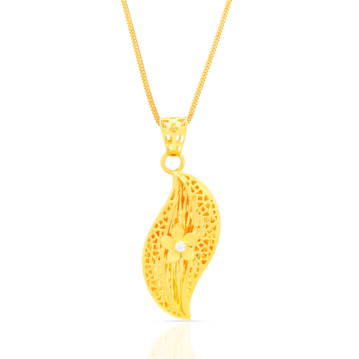 Minimal Marvel Gold Pendant Set