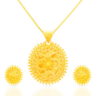 Classic Regal Radiance Gold Pendant Set