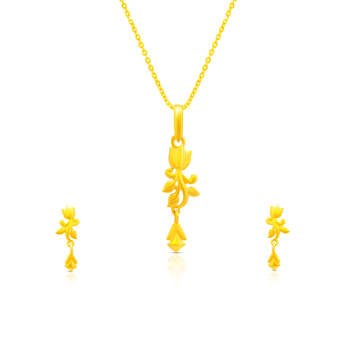 Glowing Blossom 22K Gold Pendant Set