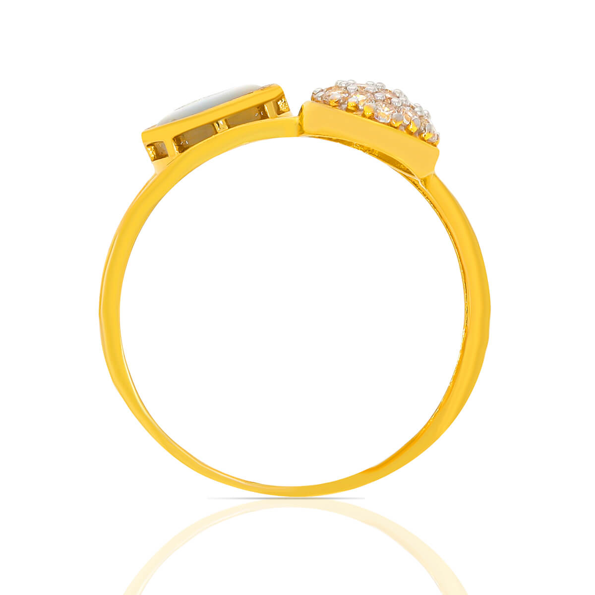 Stylish Glow Gold Women Ring
