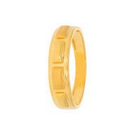 Seamless Glimmer Gold Ring