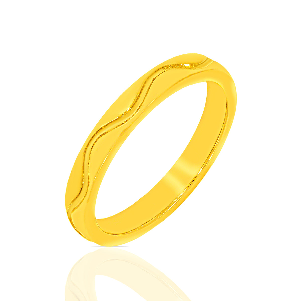 Gold Ring With Smooth Wave Design