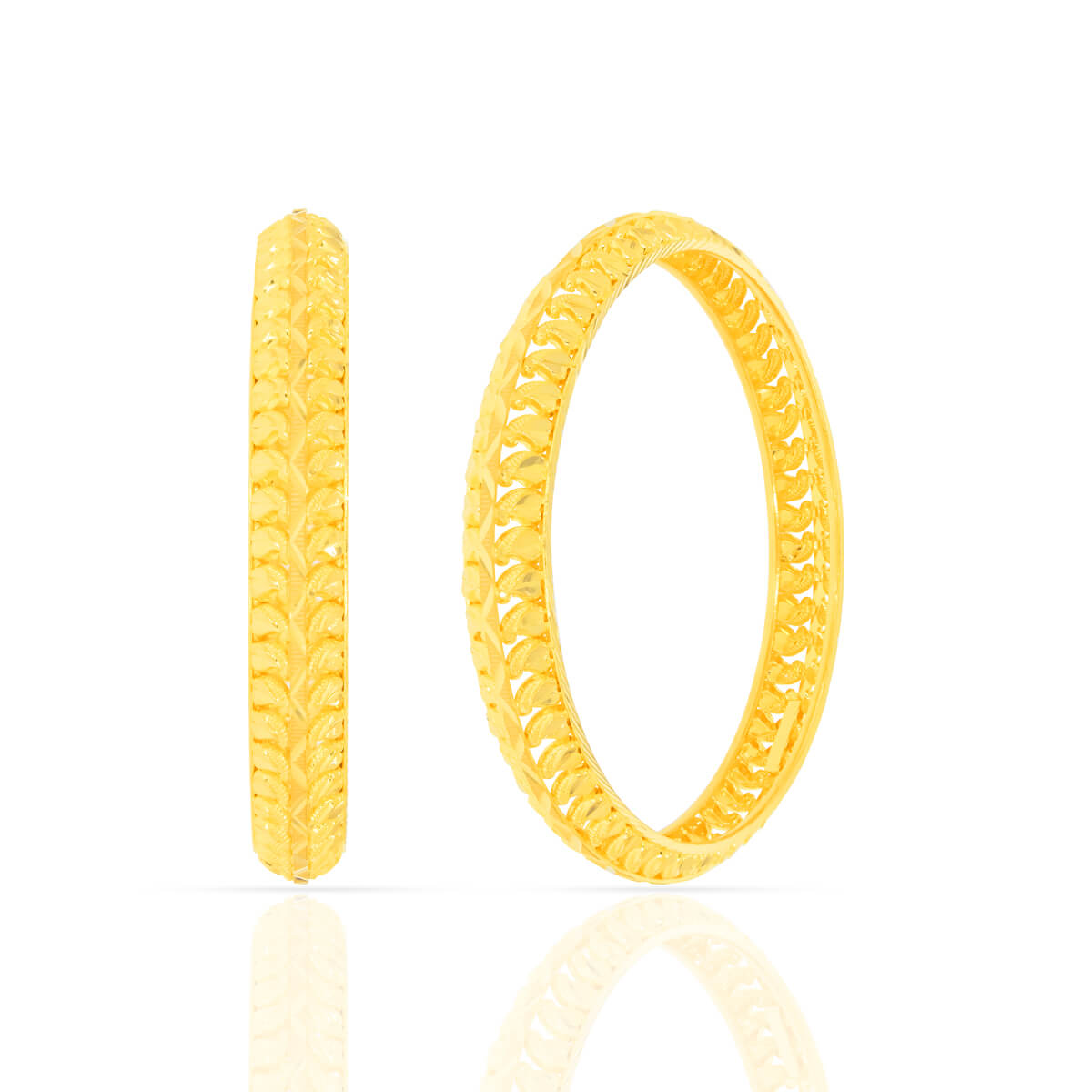 Slim Splendour Gold Bangle