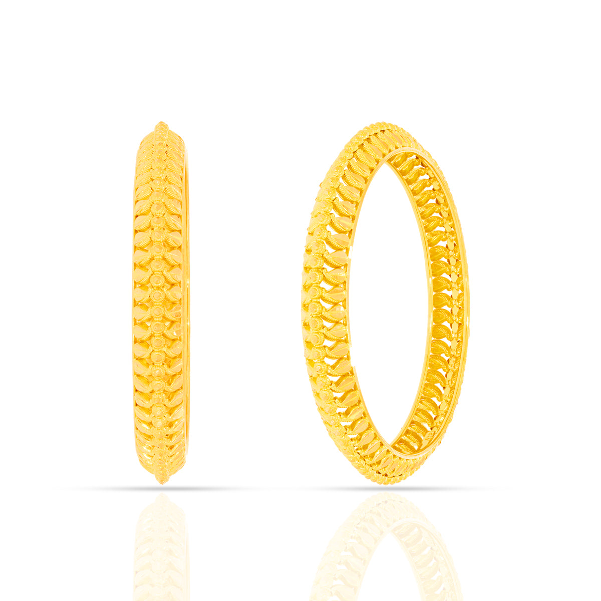 Luminous Paisley Charm Gold Bangle
