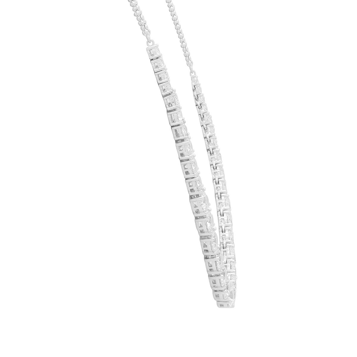 Fine Solitaire Silver Necklace Set