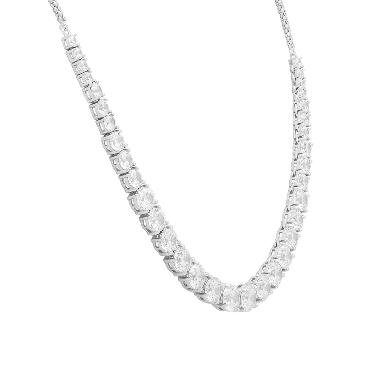 Fine Solitaire Silver Necklace Set