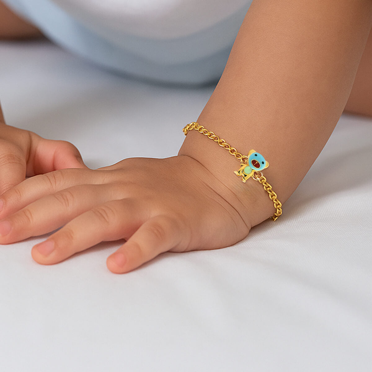 Charming 14K Gold Bracelet for Kids