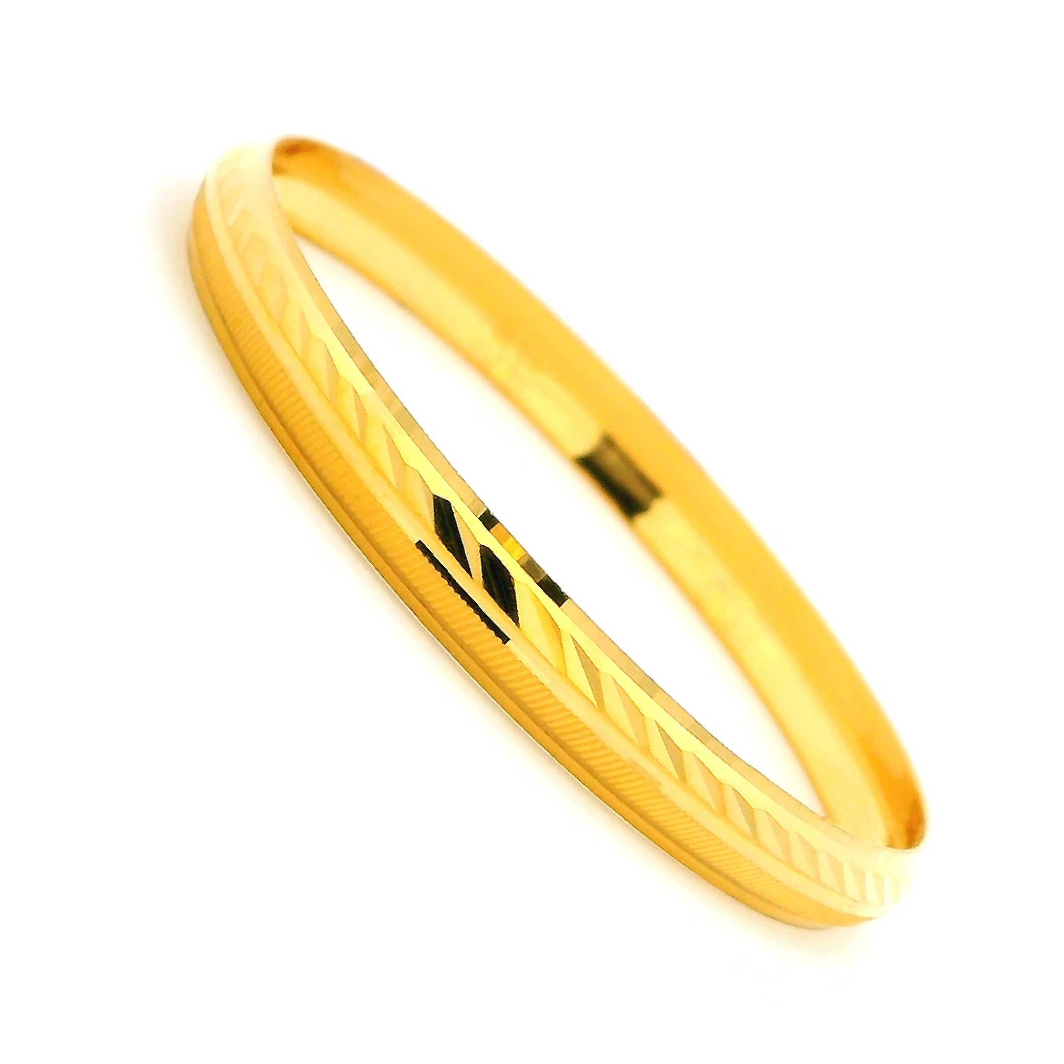 Lovely Glow Gold Infant Bangle