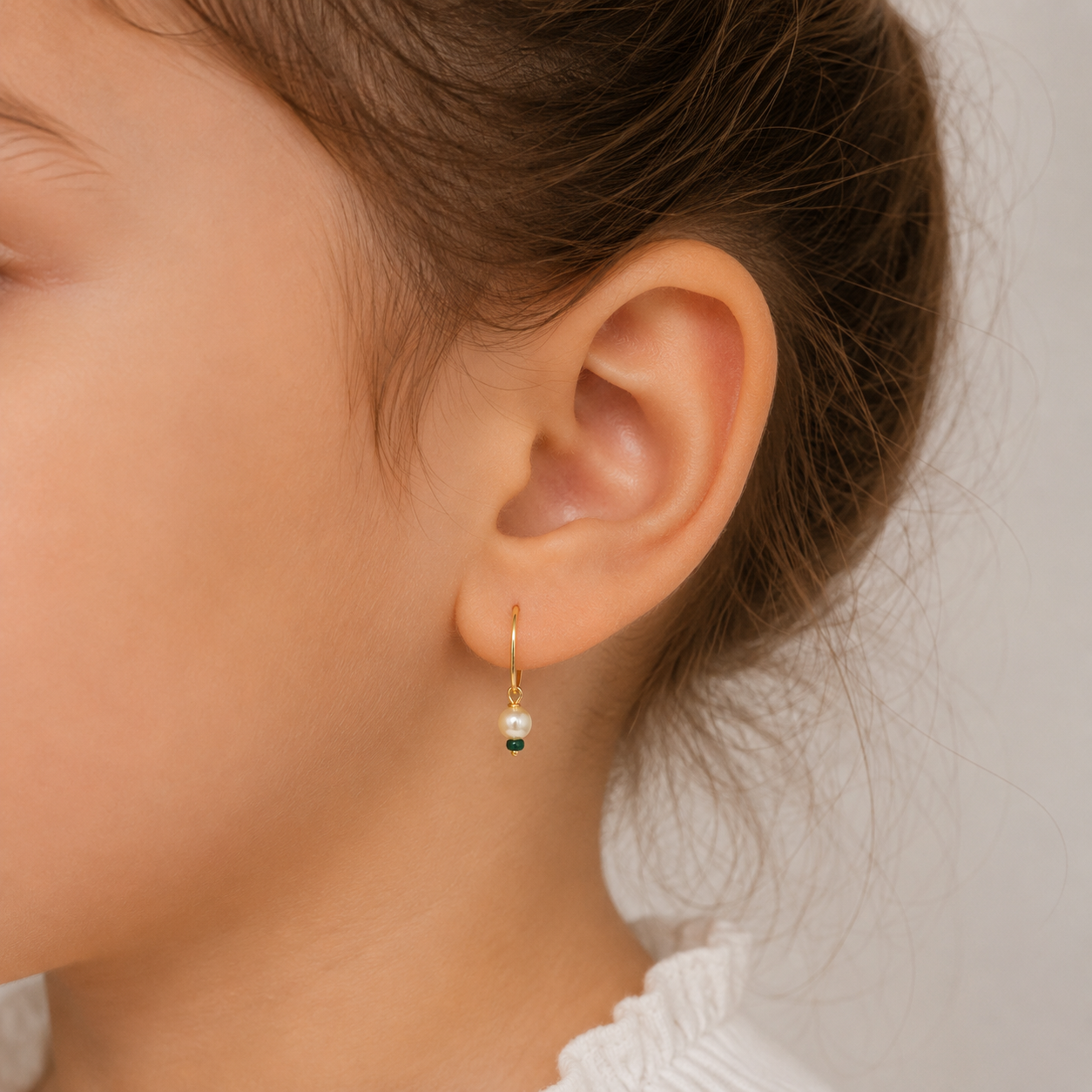 Facile Charming Gold Hoops for Kids