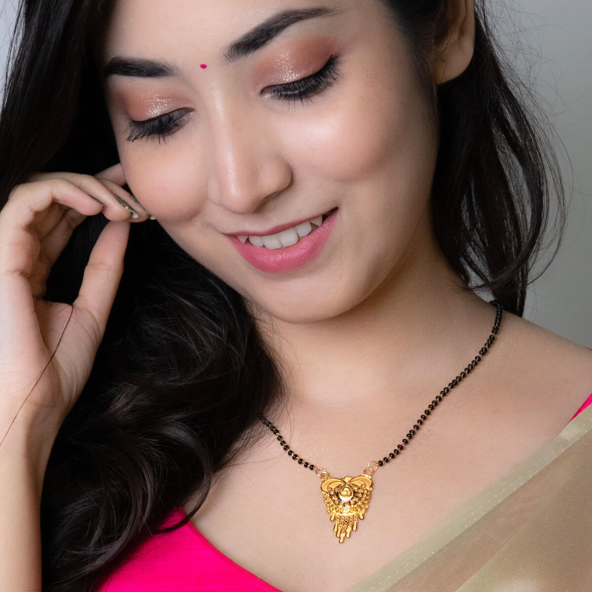 Graceful Charm 22K Gold Mangalsutra Pendant
