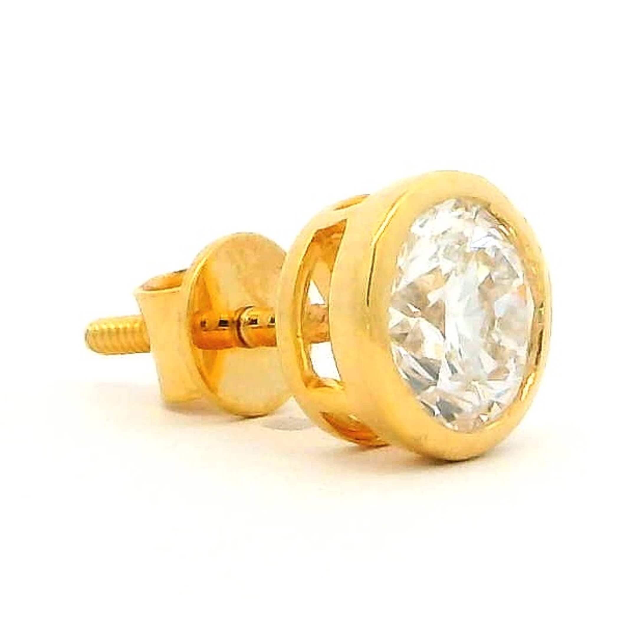 Dashing Glow Men Gold Studs