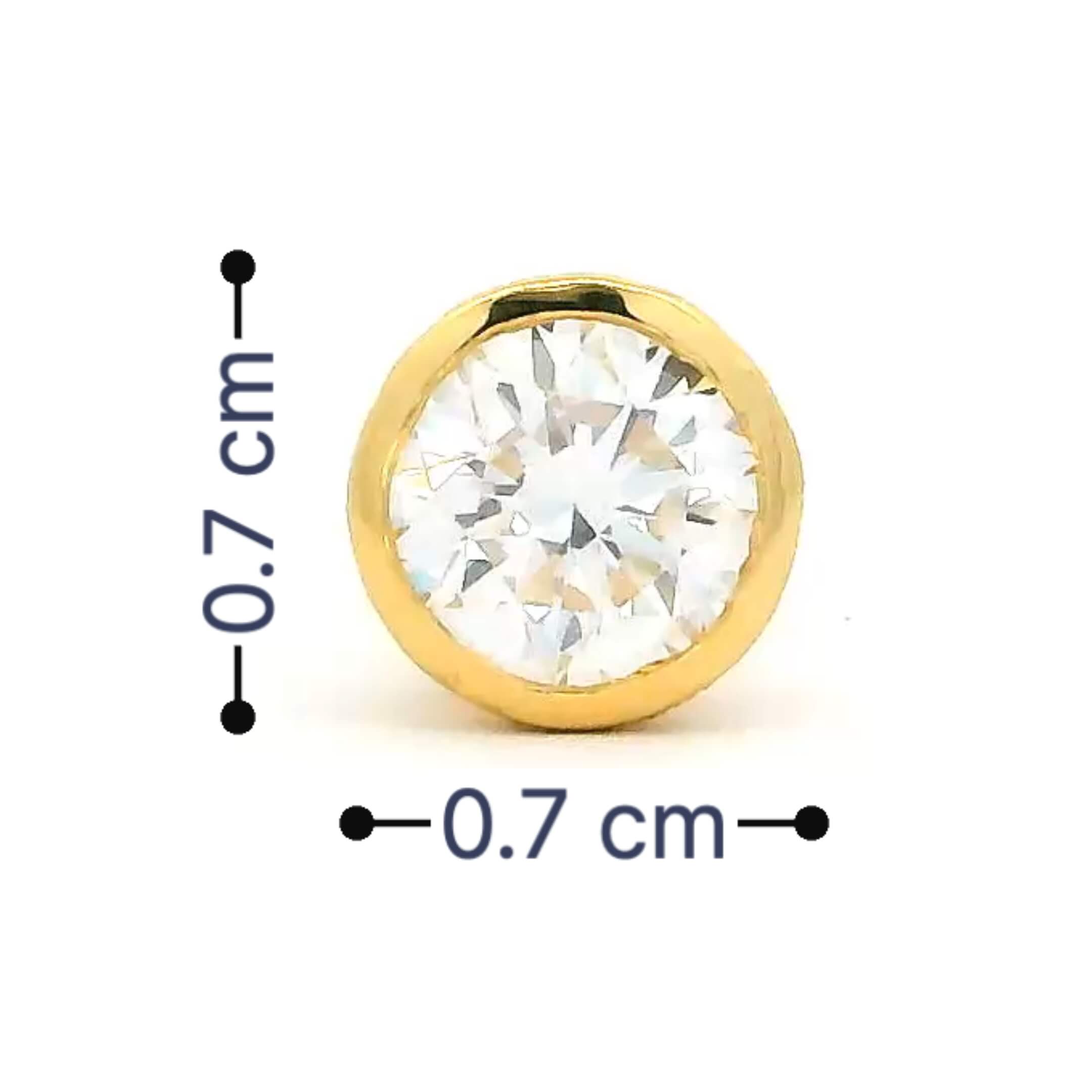 Dashing Glow Men Gold Studs