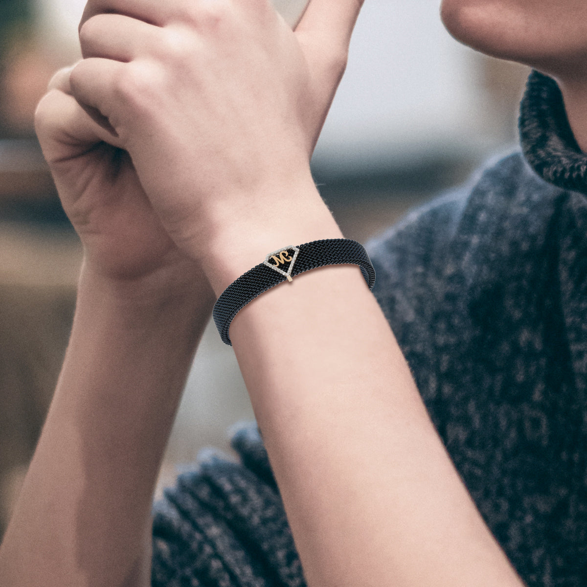 Magnetic M 18K Gold Bracelet for Men