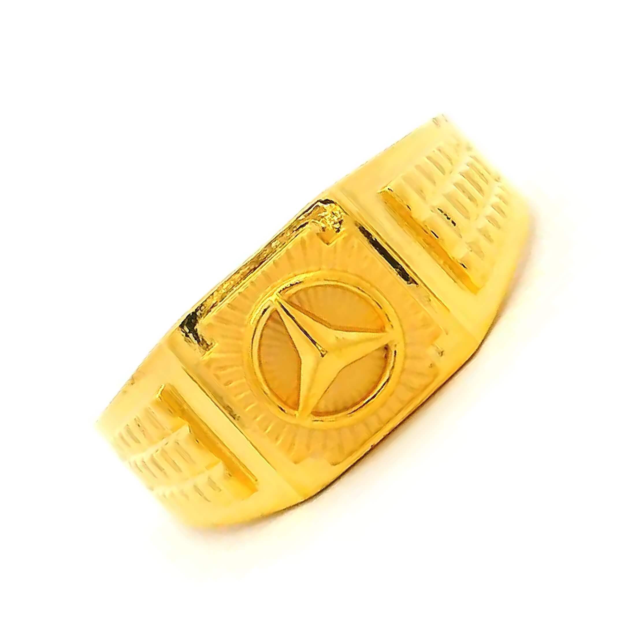 Pristine Elegance Gold Ring