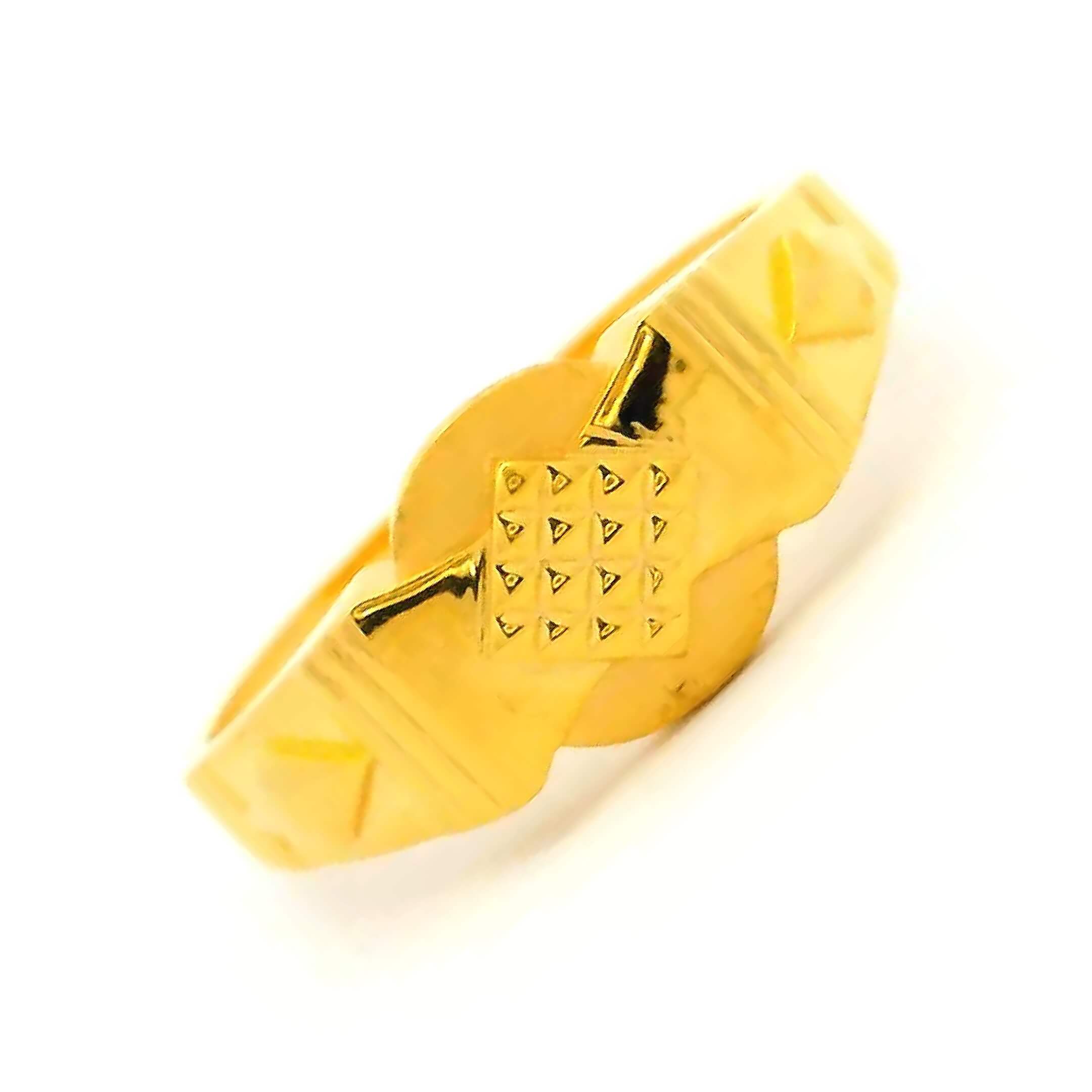 Burnished Elegant Gold Ring for Men