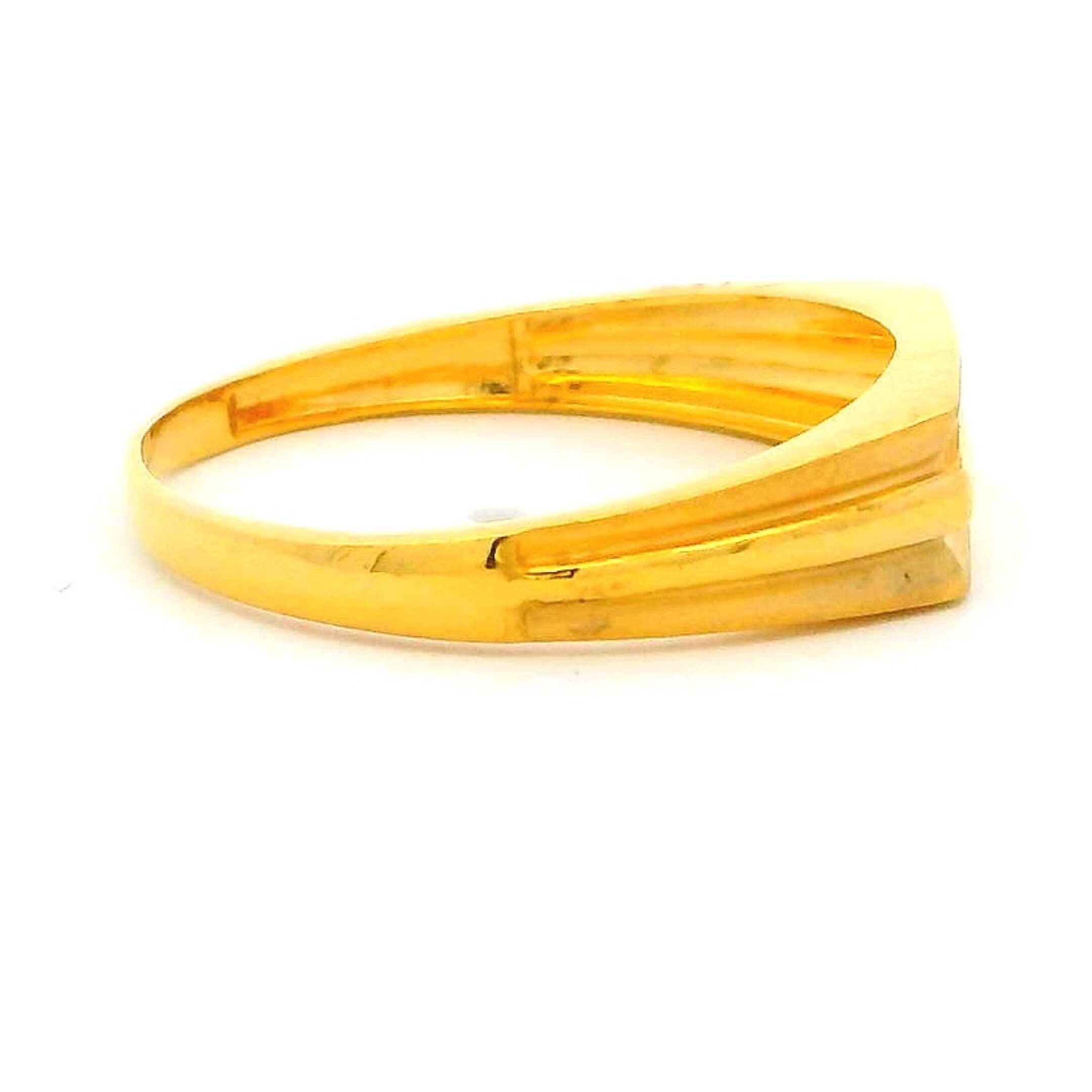 Resilient Radiance Gold Ring for Men
