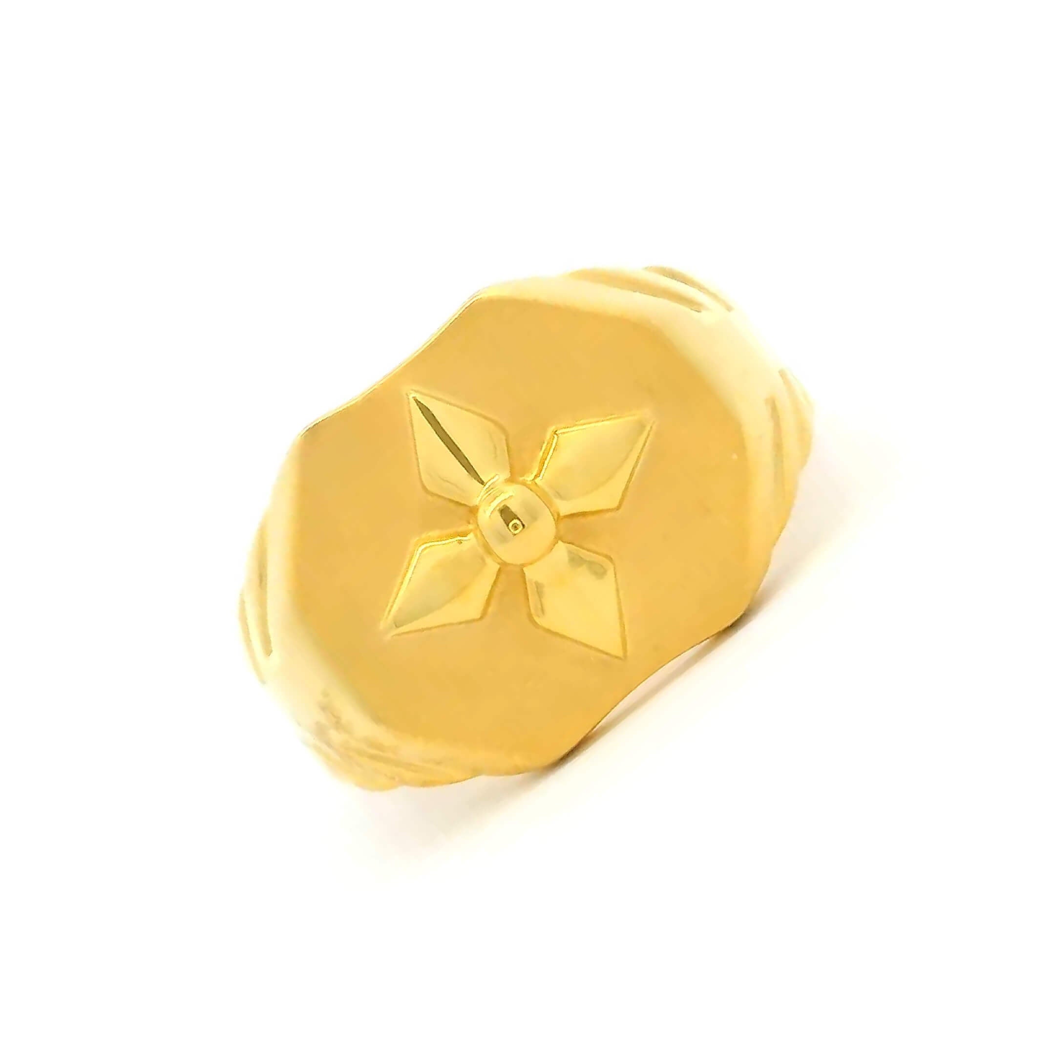 Boldly Stout Gold Ring for Men