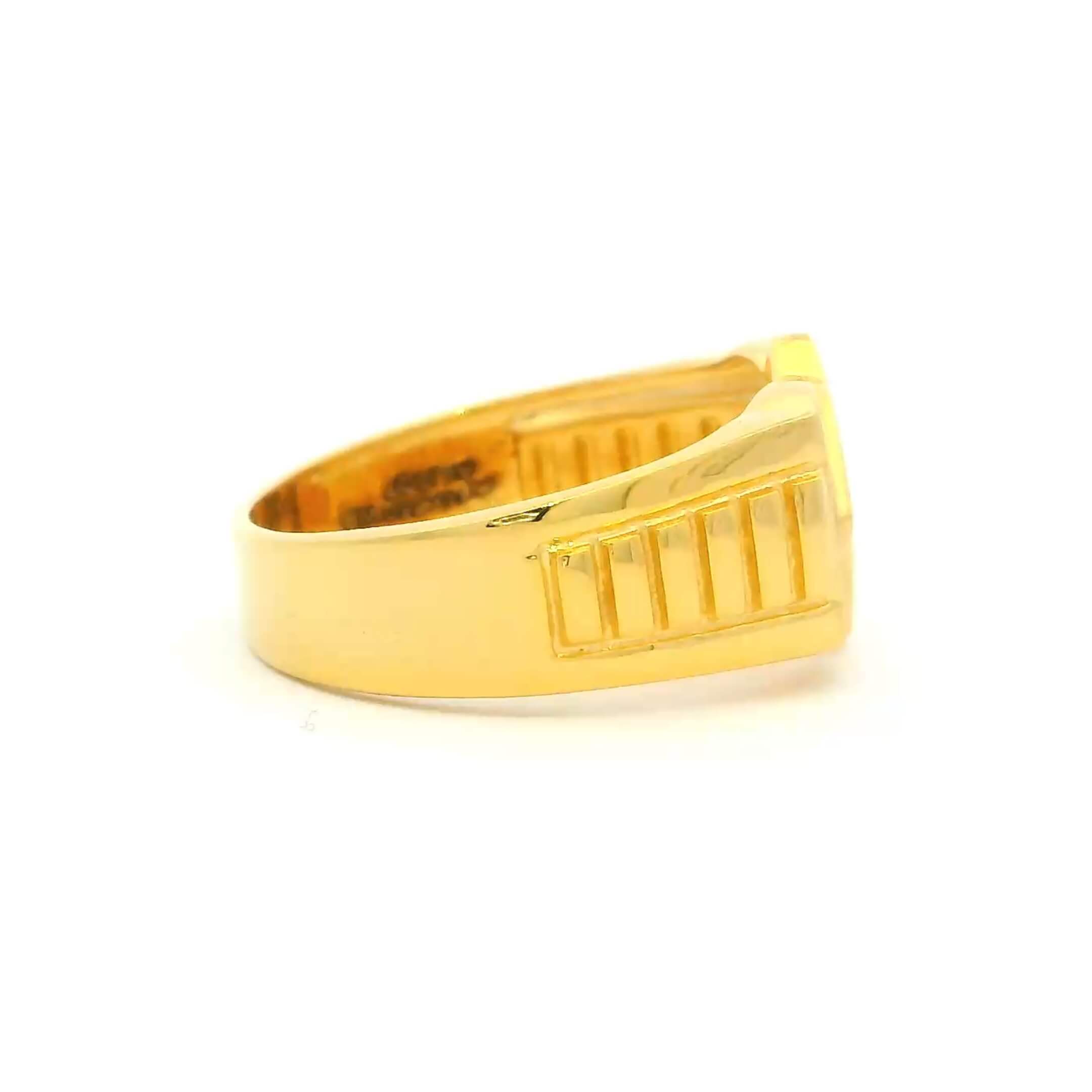 Machismo Shine Gold Men Ring