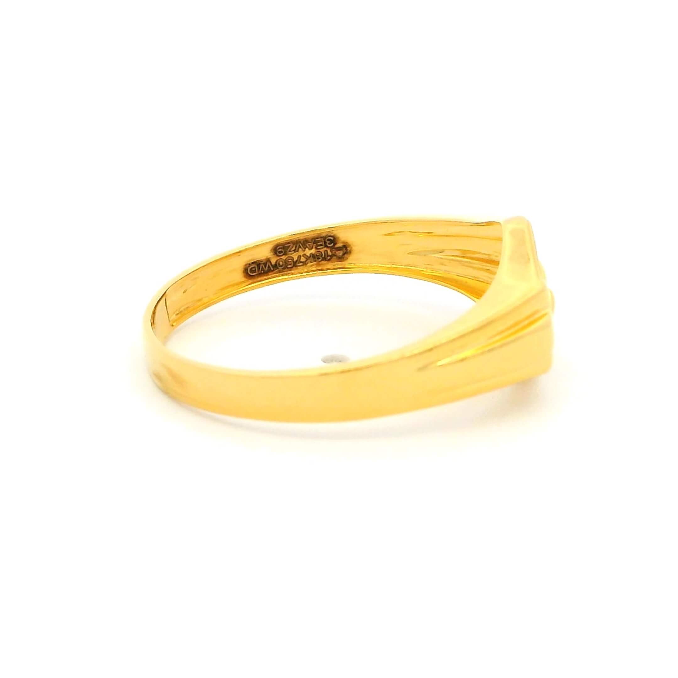 Lustrous Stout 18K Gold Ring for Men