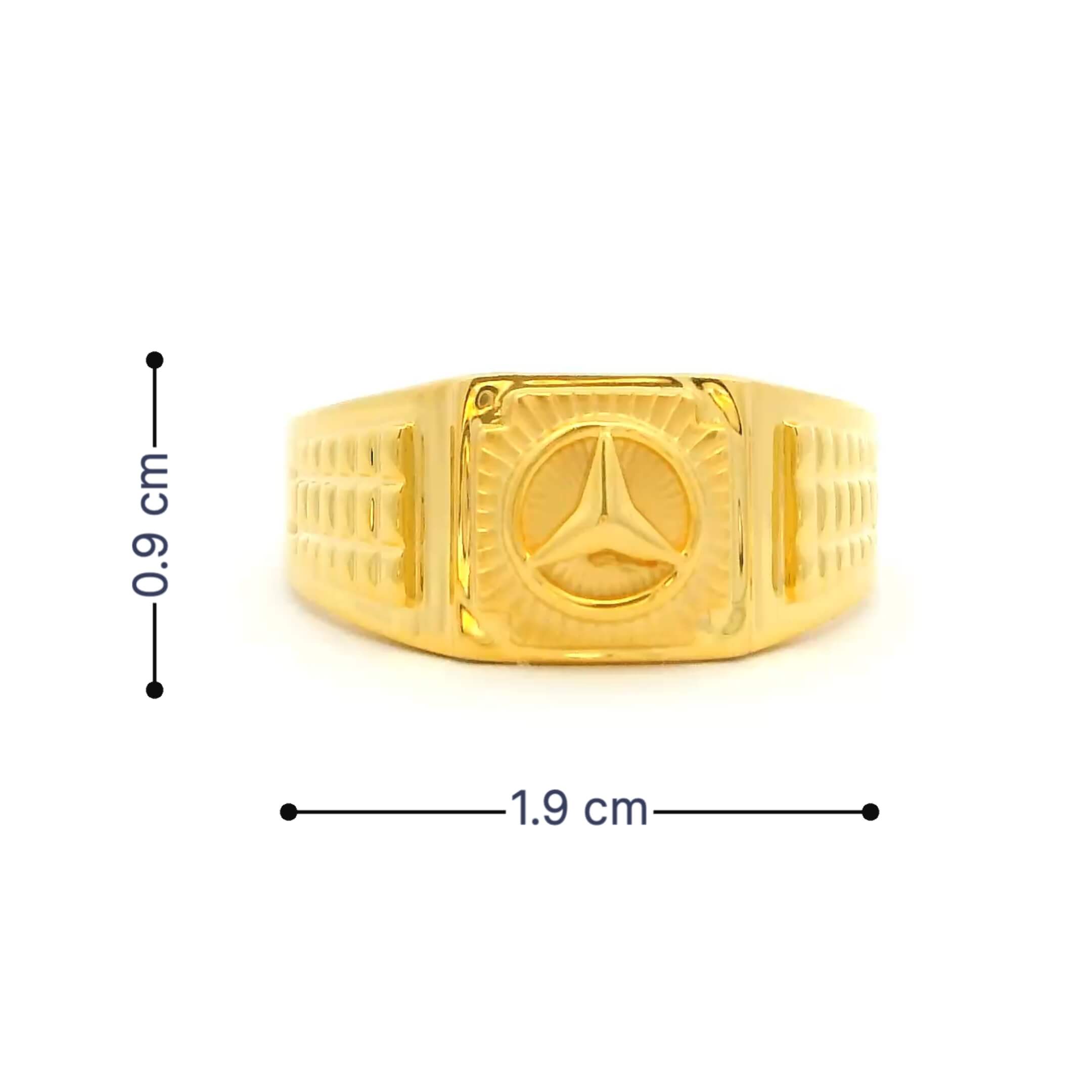 Stylish Splendour Men Gold Ring